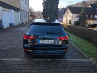 Gebraucht Audi A4 Comfort 150 PS (110 kW) 2016 Schwarz Kombi
