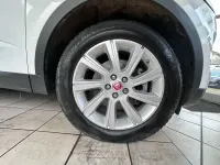 Gebraucht Jaguar E-Pace Basis 163 PS (119 kW) 2019 Weiß SUV