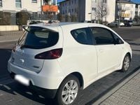 Gebraucht Mitsubishi Colt 75 PS (55 kW) 2012 Weiß Kleinwagen