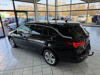 Gebraucht Opel Astra Dynamic 136 PS (100 kW) 2018 Schwarz Kombi