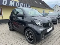 Gebraucht Smart ForTwo Cabrio Basis 90 PS (66 kW) 2019 Schwarz Cabrio