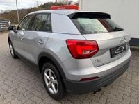 Gebraucht Audi Q2 Basis 150 PS (110 kW) 2017 Silber SUV