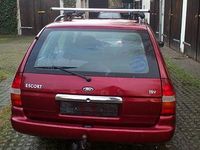 Gebraucht Ford Escort Ghia 90 PS (66 kW) 1997 Rot metallic Kombi