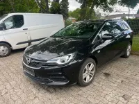 Usado Opel Astra 122 HP (89 kW) 2019 Preto Carrinha