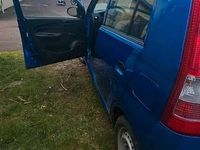 Gebraucht Daihatsu Cuore 58 PS (42 kW) 2004 Blau Kleinwagen