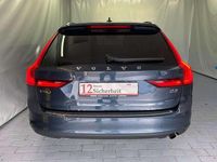 Gebraucht Volvo V90 150 PS (110 kW) 2018 Denim blue / metallic Kombi
