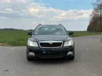 Usata Skoda Octavia 110 CV (80 kW) 2012 Nero Station wagon