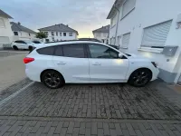 Gebraucht Ford Focus ST-Line 125 PS (91 kW) 2020 Weiß Kombi