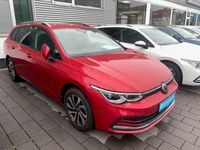 Gebraucht VW Golf VIII Active 131 PS (96 kW) 2022 Rot Kombi