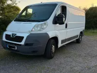 Gebraucht Peugeot Boxer 101 PS (74 kW) 2010 Weiß Van
