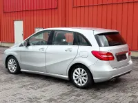 Gebraucht Mercedes B180 109 PS (80 kW) 2014 Silber Van / Kleinbus