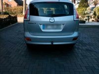 gebraucht Mazda 5 2,0 16 V , 7 Sitzer, Sommer und Winter Räder.