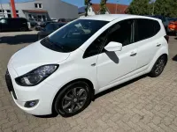 Gebraucht Hyundai ix20 Space 125 PS (91 kW) 2019 Weiß Kleinwagen