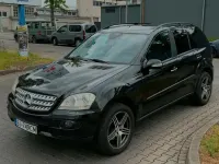 Gebraucht Mercedes ML320 258 PS (189 kW) 2007 Schwarz SUV