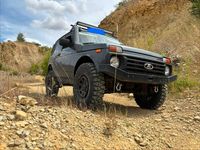 Gebraucht Lada niva 84 PS (61 kW) 2018 Grau SUV