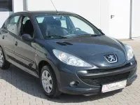 Gebraucht Peugeot 206+ 60 PS (44 kW) 2009 Grau Kleinwagen
