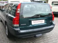 Gebraucht Volvo V70 Comfort 140 PS (102 kW) 2001 Grün Kombi