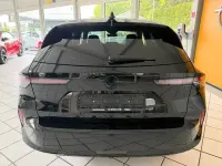 Gebraucht Opel Astra 131 PS (96 kW) 2024 Schwarz Kleinwagen