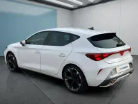 Używany Cupra Leon 204 KM (150 kW) 2024 Biały Hatchback