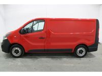 Gebraucht Opel Vivaro 125 PS (91 kW) 2019 Magma rot (b) Van / Kleinbus