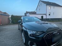 Gebraucht Audi A3 Sportback 116 PS (85 kW) 2022 Grau Kleinwagen