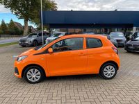 Gebraucht Peugeot 108 Active 72 PS (52 kW) 2021 Orange Kleinwagen