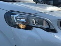 Gebraucht Peugeot Expert 116 PS (85 kW) 2018 Weiß Van