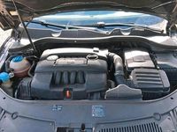 Gebraucht VW Passat 101 PS (74 kW) 2006 Schwarz Kombi