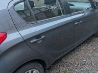 Gebraucht Hyundai i20 86 PS (63 kW) 2014 Grau Kleinwagen