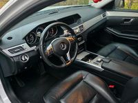 Gebraucht Mercedes E200 136 PS (100 kW) 2015 Weiß Limousine