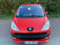 Gebraucht Peugeot 1007 88 PS (64 kW) 2006 Rot Van / Kleinbus