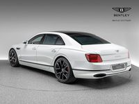 Gebraucht Bentley Flying Spur 635 PS (467 kW) 2023 Snow quartz pearlescent Limousine
