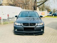 Gebraucht BMW 330 231 PS (169 kW) 2007 Grau Limousine