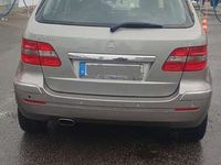 gebraucht Mercedes B200 Grundausstattung