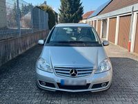 Gebraucht Mercedes A200 140 PS (102 kW) 2010 Silber Limousine
