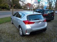 gebraucht Toyota Auris neues Model