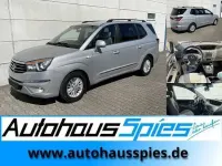 Gebraucht SsangYong Rodius 178 PS (130 kW) 2018 Silber Van / Kleinbus