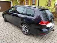 Second-hand VW Golf VII Sound 110 CP (80 kW) 2017 Negru Break