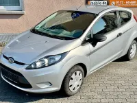 Gebraucht Ford Fiesta Ambiente 60 PS (44 kW) 2009 Silber Kleinwagen
