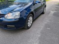Gebraucht VW Golf V 75 PS (55 kW) 2004 Blau Limousine
