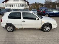 Gebraucht VW Golf III 75 PS (55 kW) 1995 Weiß Kleinwagen