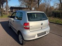 Gebraucht VW Fox Basis 54 PS (39 kW) 2007 Silber Kleinwagen