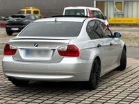 gebraucht BMW 320 i (neu) -