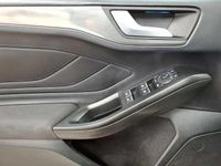 Gebraucht Ford Focus Titanium X 155 PS (114 kW) 2023 Frozen white Kombi