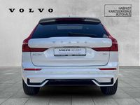 Gebraucht Volvo XC60 Plus 197 PS (144 kW) 2023 Crystal white / metallic SUV