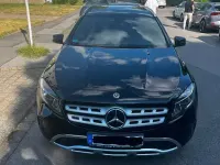Gebraucht Mercedes GLA200 Urban 156 PS (114 kW) 2018 Schwarz SUV