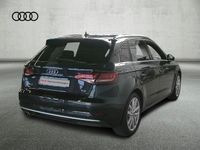 gebraucht Audi A3 Sportback 1.6 TDI S tronic sport Xenon Navi PanoDach GRA LM SD PDC