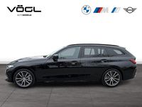 Gebraucht BMW 330 Sport Line 286 PS (210 kW) 2023 Schwarz ii Kombi