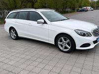 Gebraucht Mercedes E350 Elegance 258 PS (189 kW) 2015 Weiß Limousine