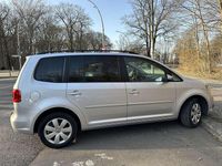 Gebraucht VW Touran 150 PS (110 kW) 2012 Silber Van / Kleinbus